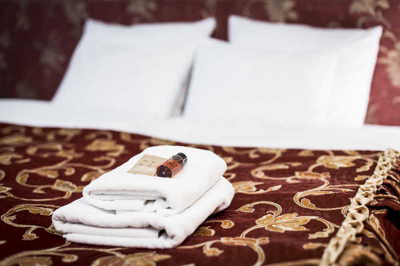 Aparthotel Abella & By Artery Krakov