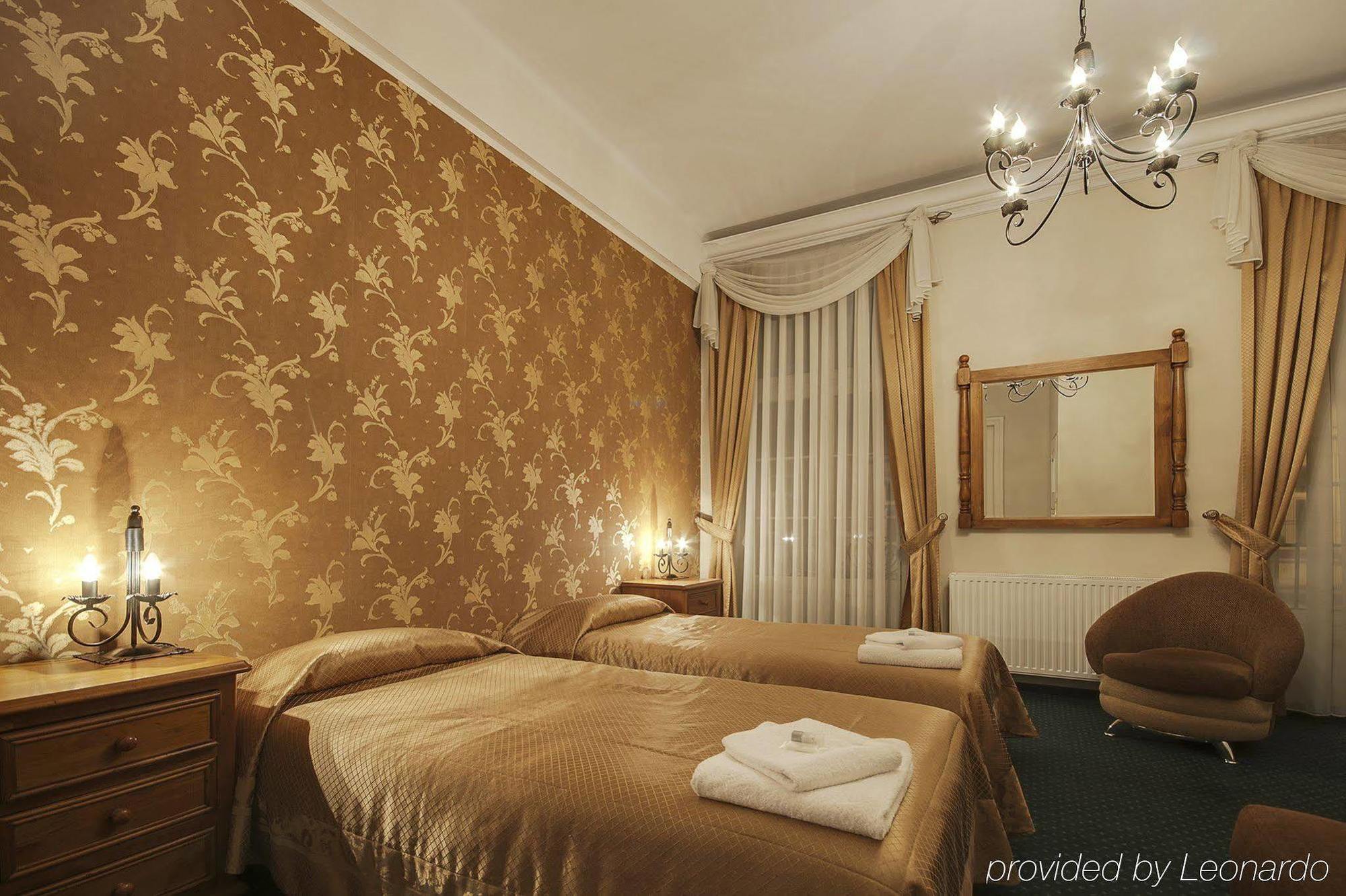 Aparthotel Abella & By Artery Krakov